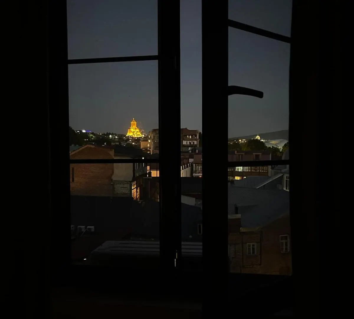 Lägenhet Апартаменты Georgian Sun, Мансарда В Центре Города Tbilisi